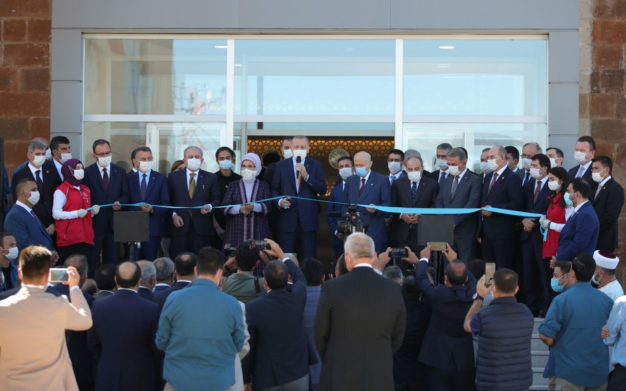 Cumhurbaşkanı Erdoğan Ahlat'taki etkinliklere katıldı - Sayfa 6