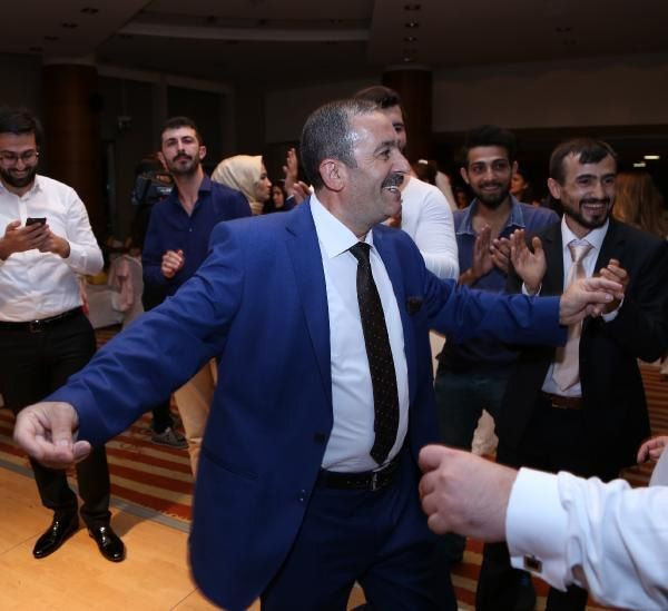 Babasını koronavirüsten kaybeden hekim isyan etti! - Sayfa 9