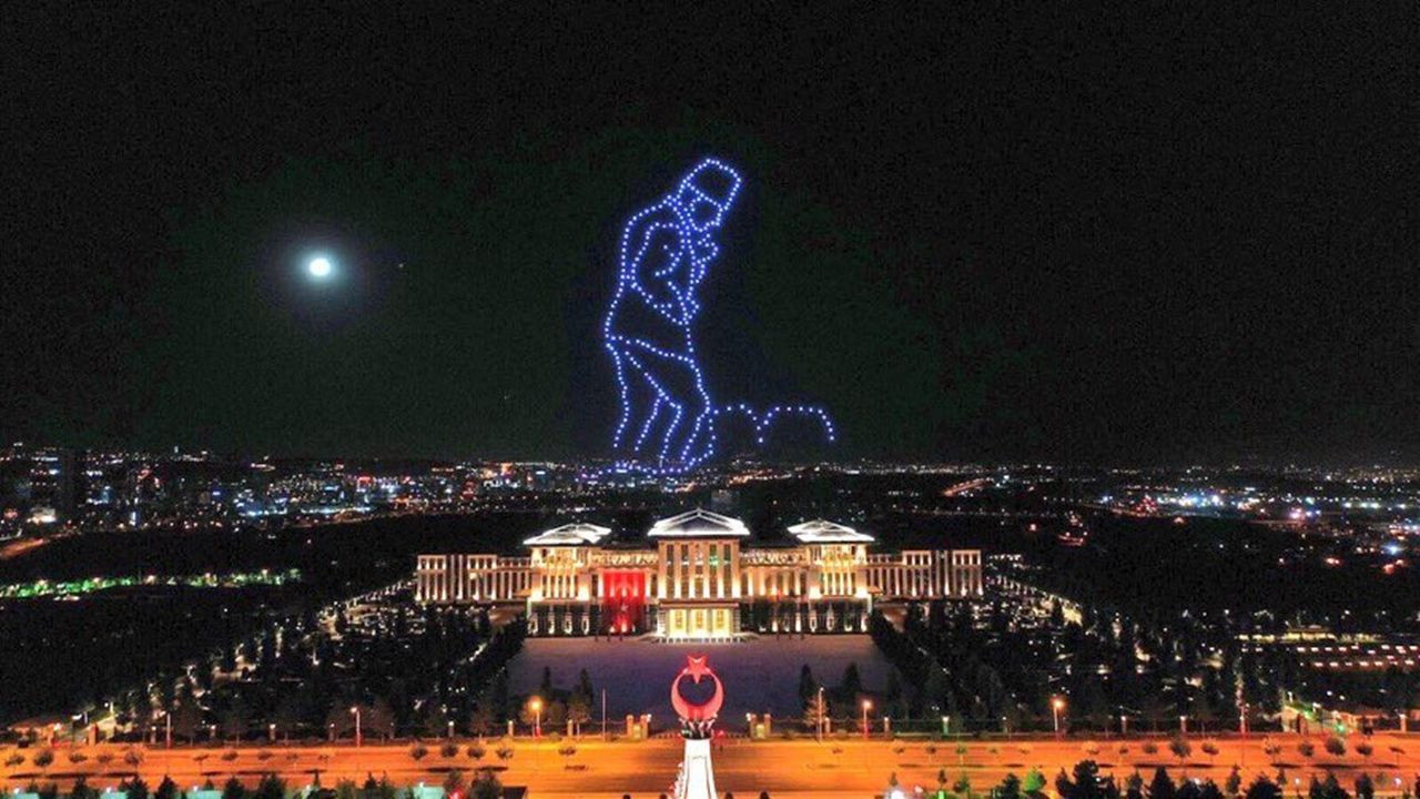 Beştepe'de 300 İHA ile görsel şölen - Sayfa 7