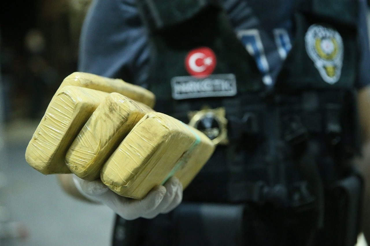 TIR dorsesinde 132 kilogram eroin yakalandı - Sayfa 7