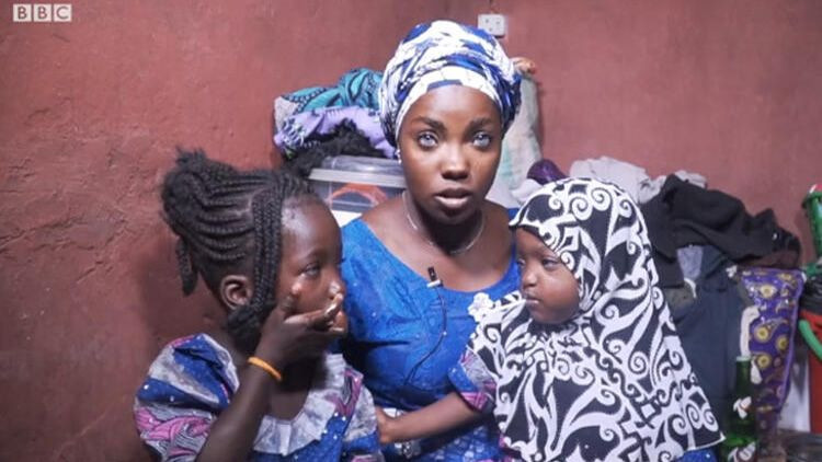 Mavi gözleri yüzünden kocası evden kovdu! - Sayfa 6