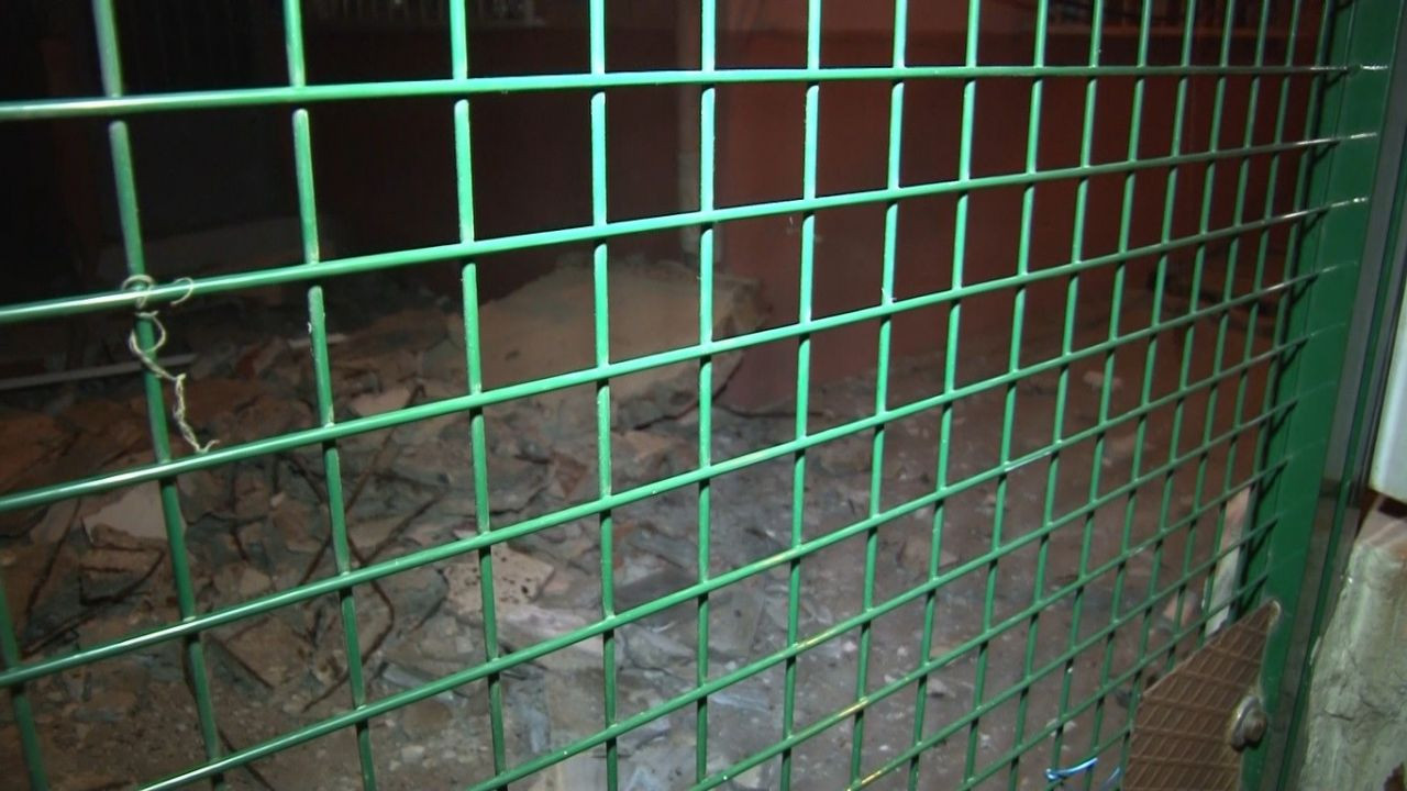 Balkonda otururken kendisini yerde buldu - Sayfa 5