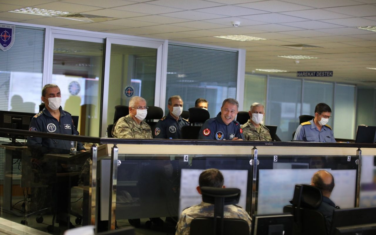 Ege'nin kuzeyine yapılan özel uçuştan kareler - Sayfa 12