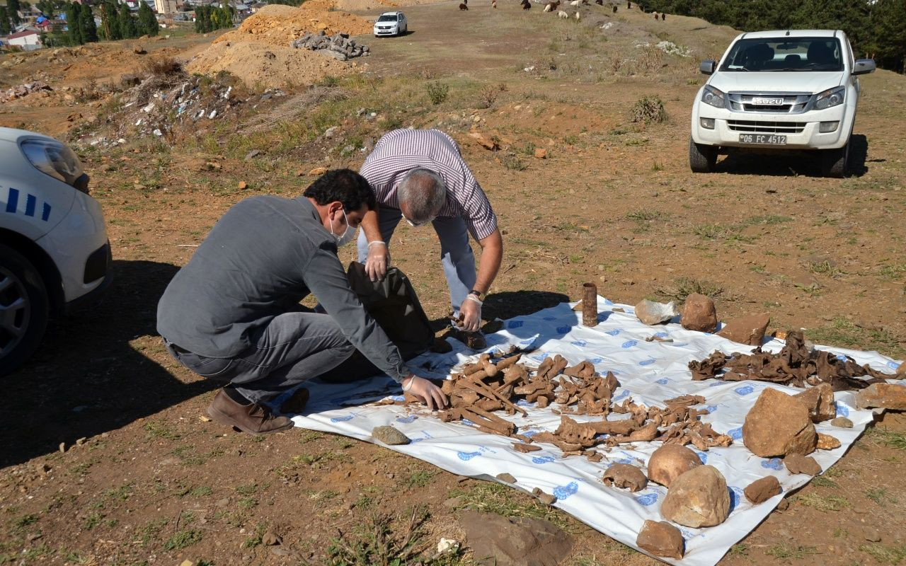 Atık su çalışmasında insan kemiği ve askeri mühimmat bulundu - Sayfa 8