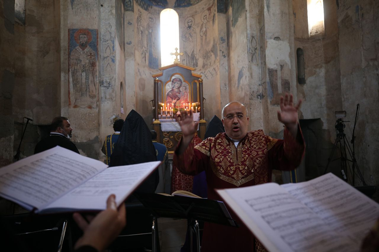 Akdamar Kilisesi'ndeki ayin Kovid-19 tedbirleri altında başladı - Sayfa 9