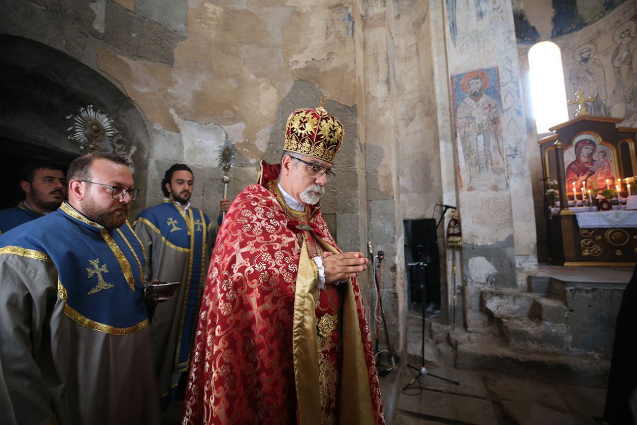 Akdamar Kilisesi'ndeki ayin Kovid-19 tedbirleri altında başladı - Sayfa 20