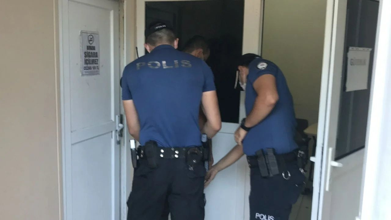 İstanbul'da 'sahte görevli' alarmı! - Sayfa 6