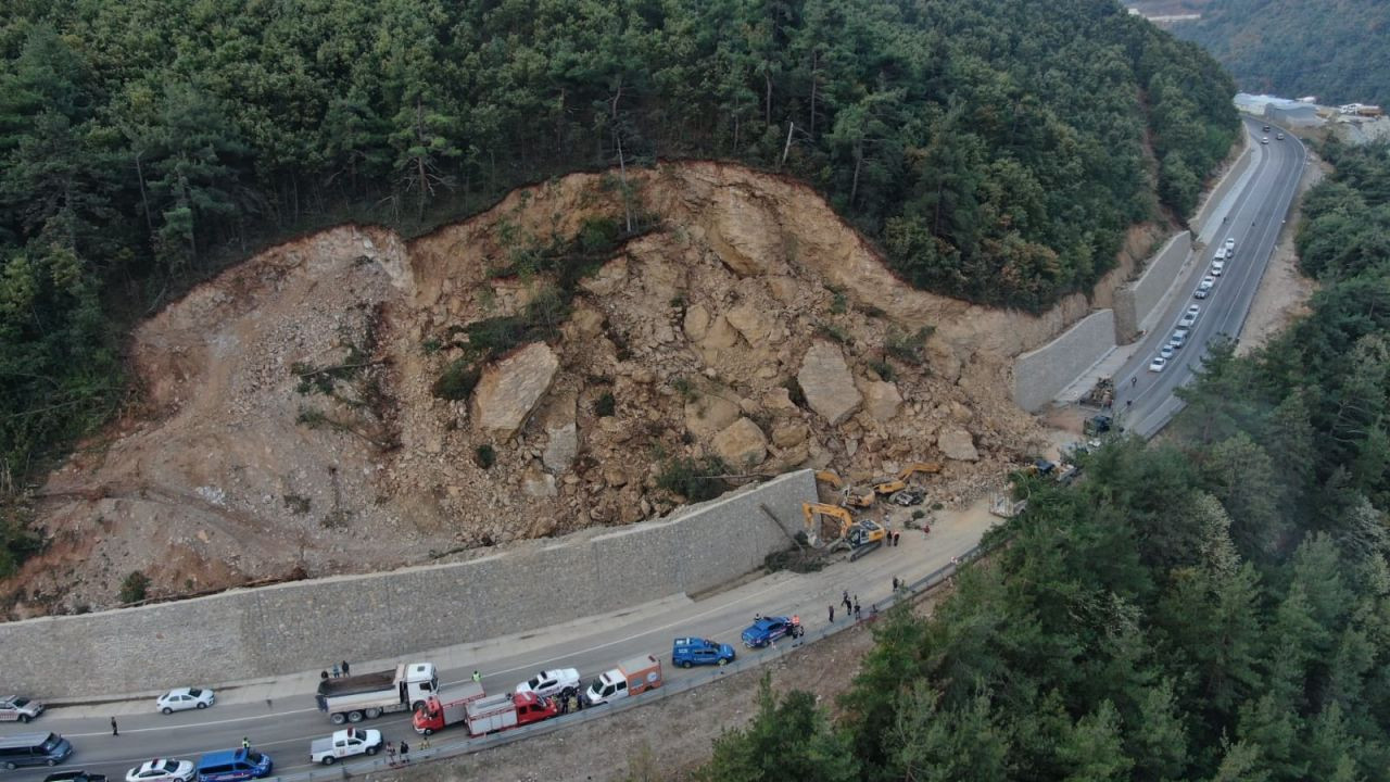 İş makinelerini beklerken canından oldu - Sayfa 17