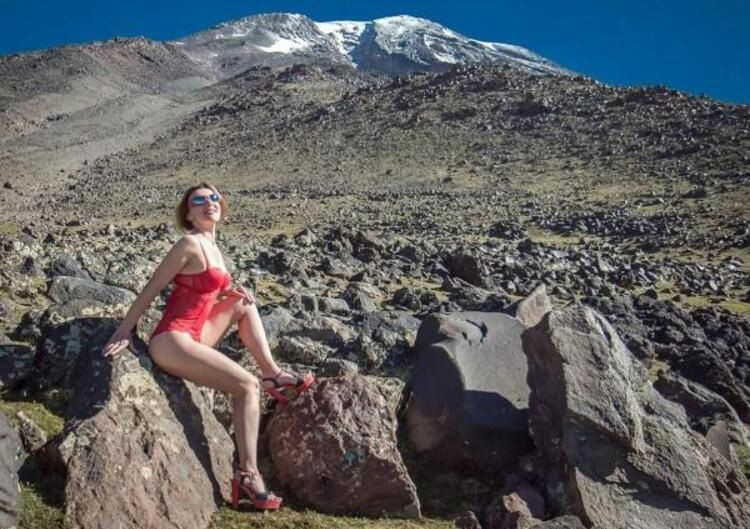 Ukraynalı kadın dağcılar, Türkiye'nin çatısı Ağrı Dağı'nda böyle poz verdiler! - Sayfa 8