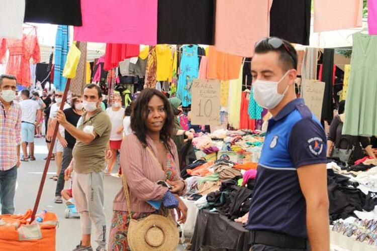 Sosyete pazarında zabıta, 'maskesiz'leri uyarmaktan yoruldu - Sayfa 5