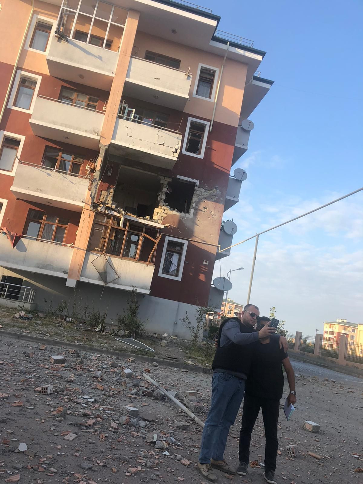 Son dakika! Ermenistan'ın vurduğu Terter hayalet şehre döndü! - Sayfa 13