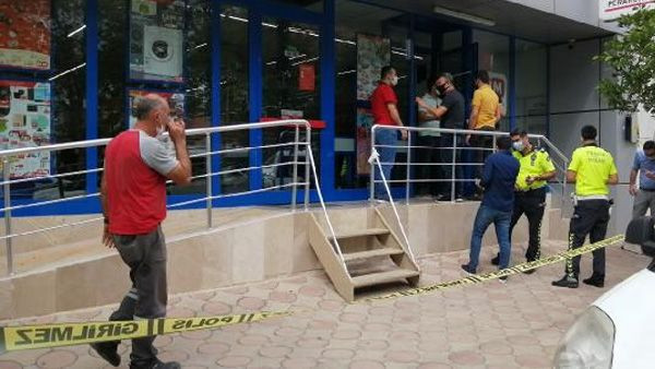 Eski öğretmen, arkadaşlık teklifini kabul etmeyen kadını öldürüp, intihara kalkıştı! - Sayfa 5