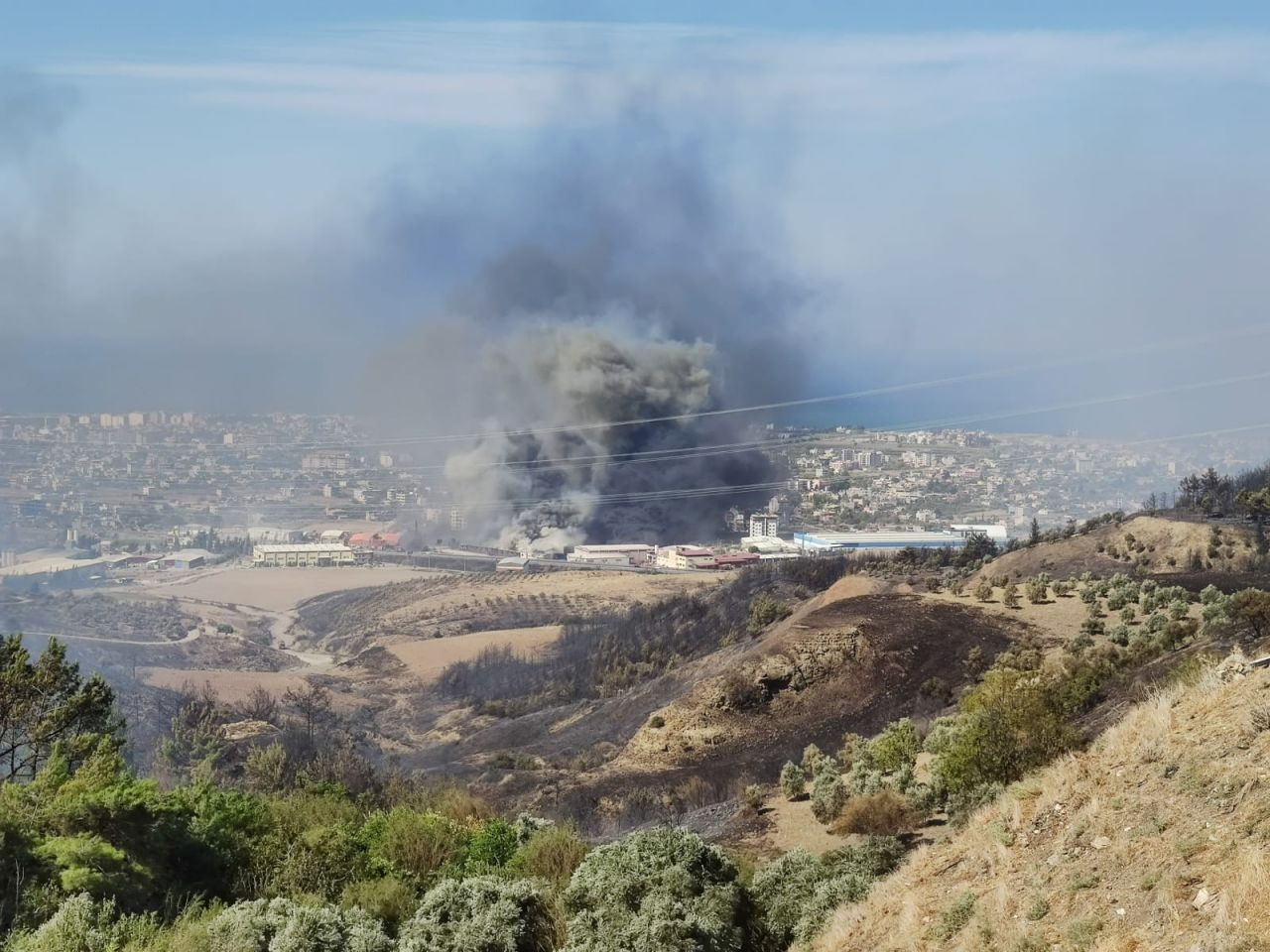 Kente sıçrayan yangında sabotaj şüphesi - Sayfa 17