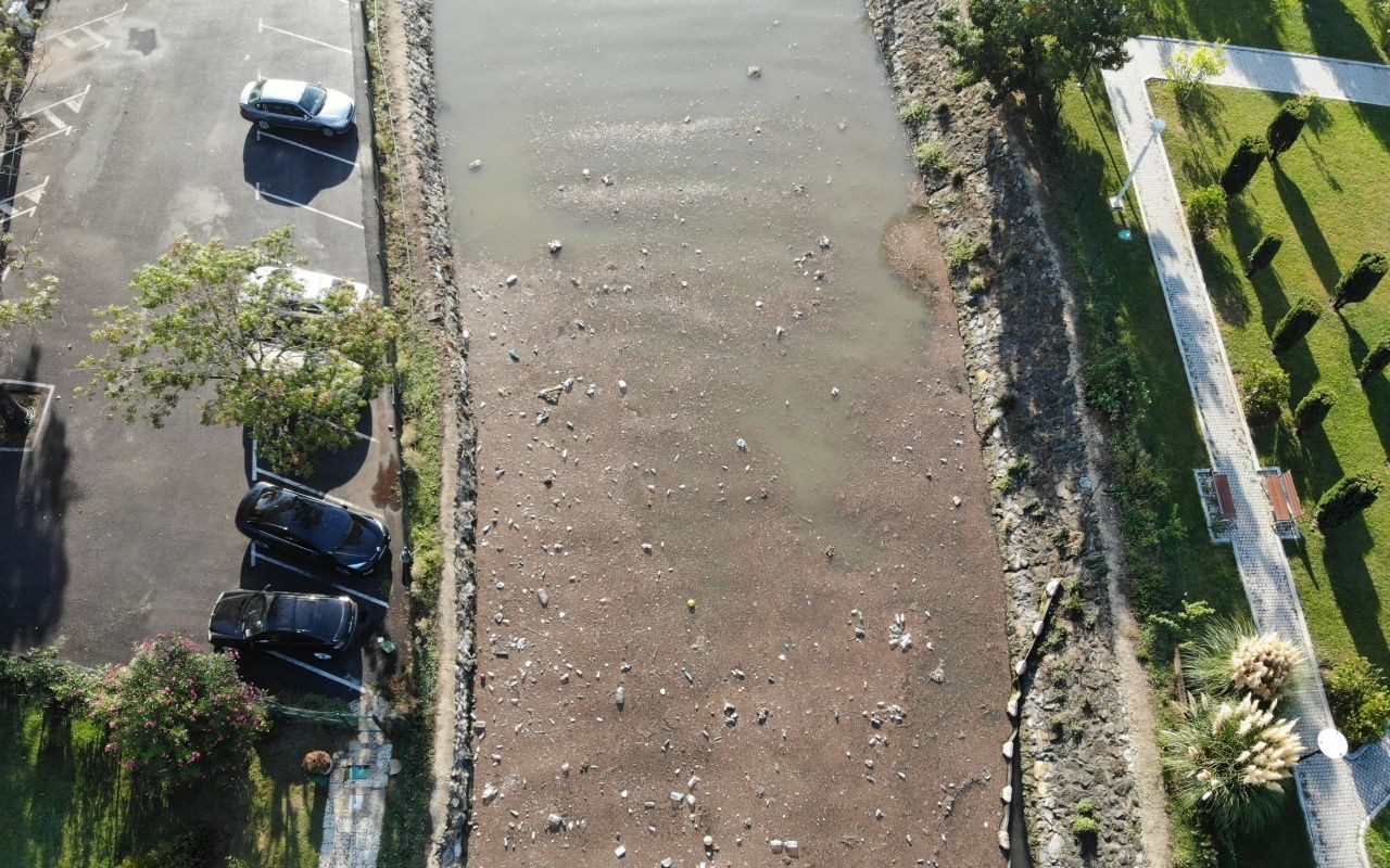 İstanbul'da yağmur sonrası çöp adası - Sayfa 6