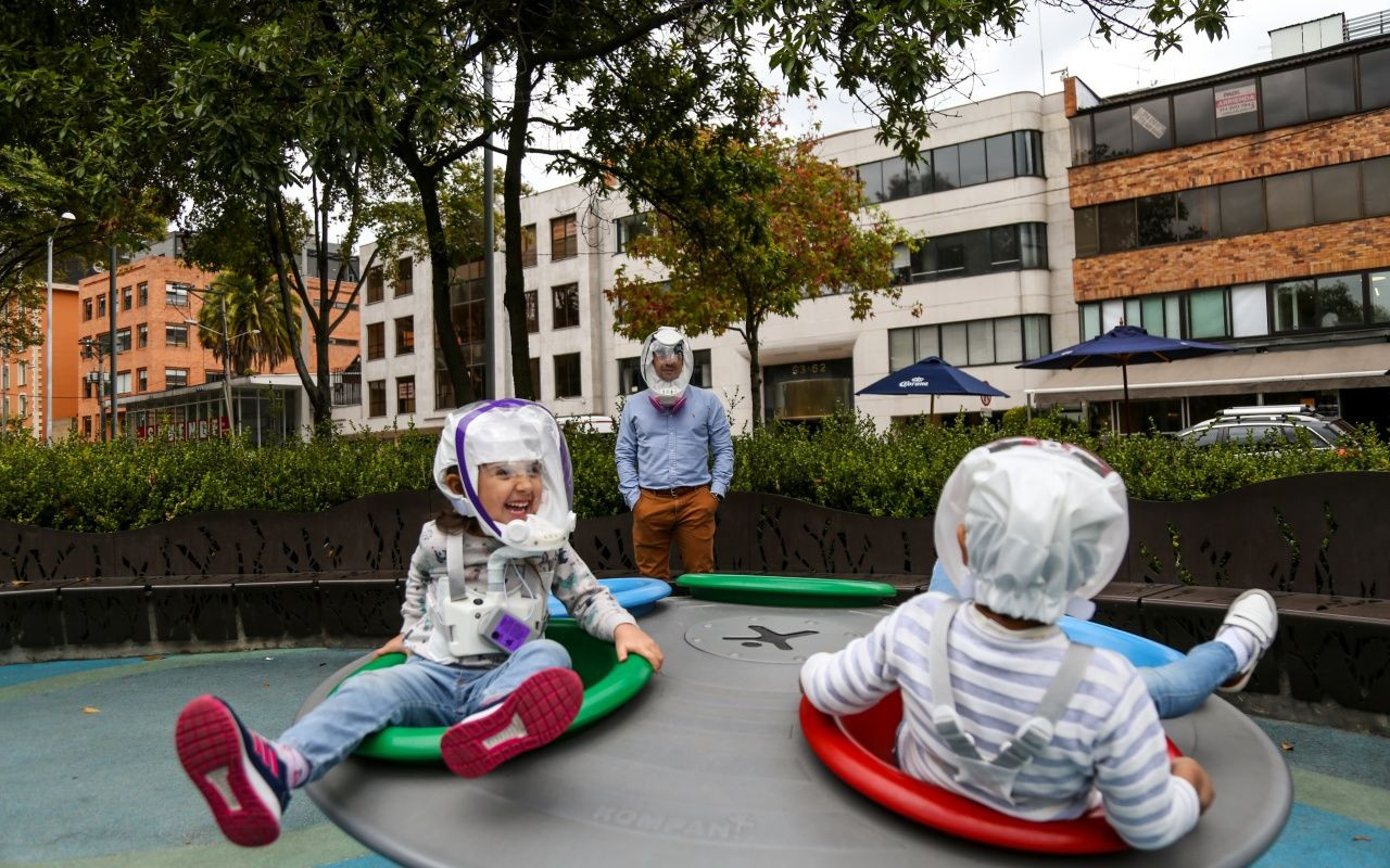 Korona kaskına en çok çocuklar sevindi - Sayfa 7