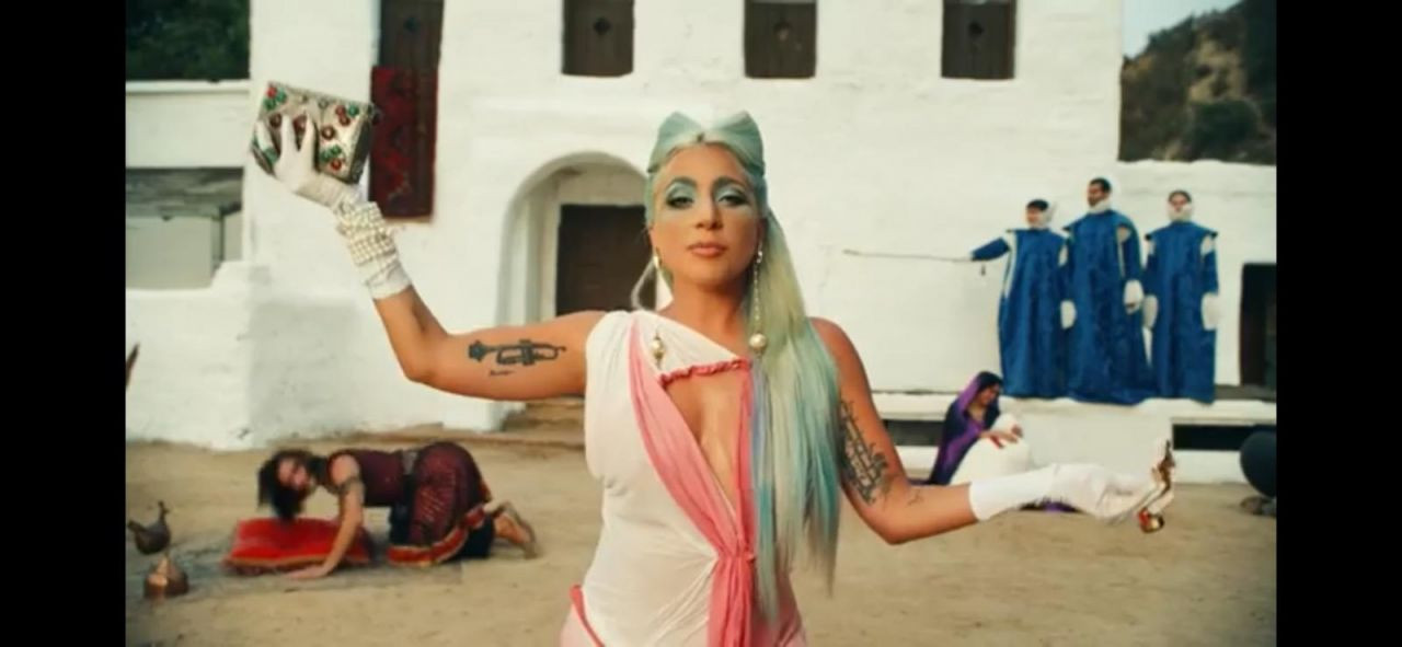 Gaga Ermenistan'ı savaşa kliple hazırladı! - Sayfa 8