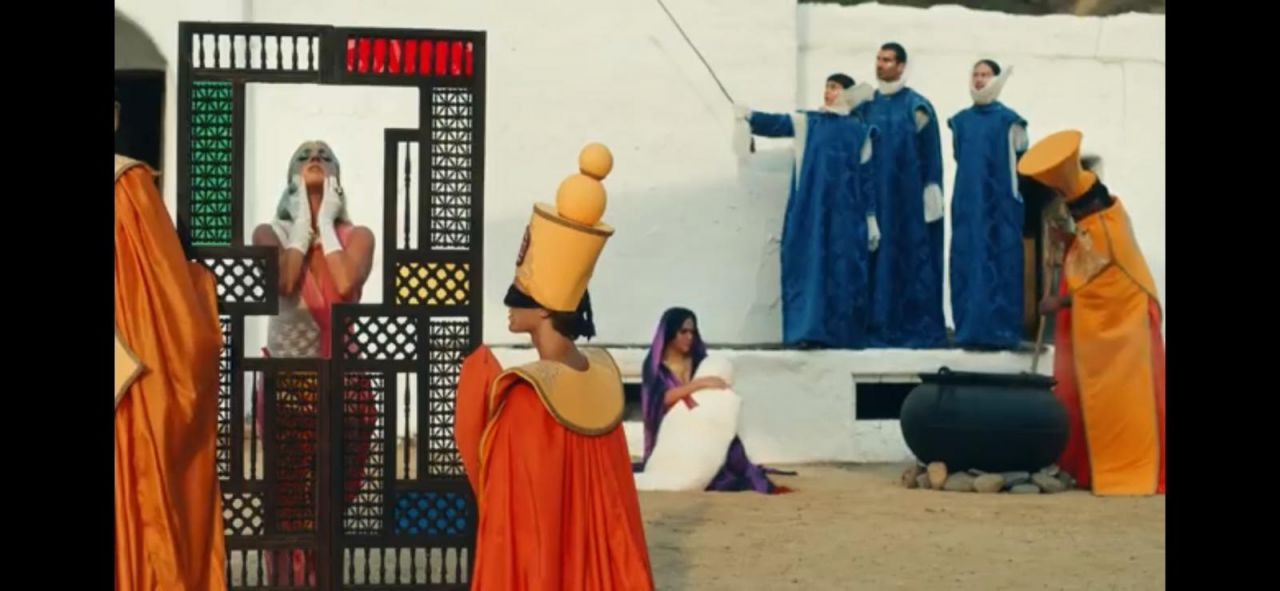 Gaga Ermenistan'ı savaşa kliple hazırladı! - Sayfa 14