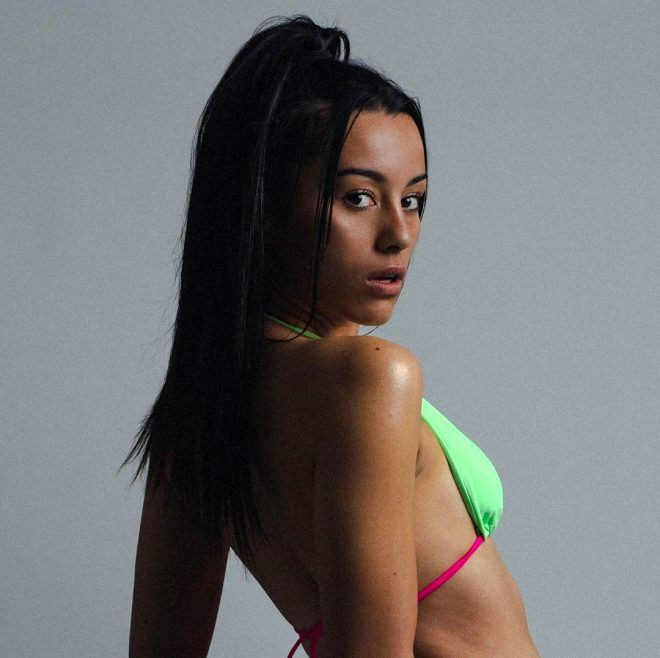 Çıplak fotoğrafları internete düştü! - Sayfa 14