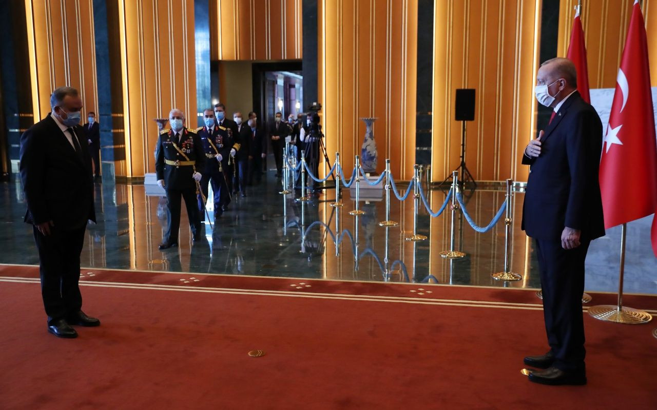 Erdoğan tebrikleri kabul etti - Sayfa 12