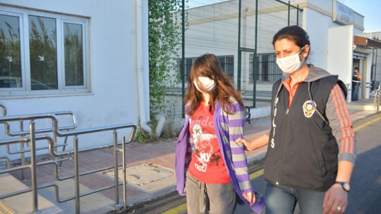 Swinger partisine eşi yerine eskort getirdi! - Sayfa 6