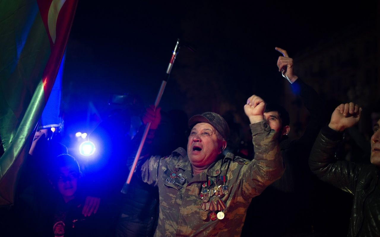 Azerbaycan halkı sevinçten uyuyamadı - Sayfa 7