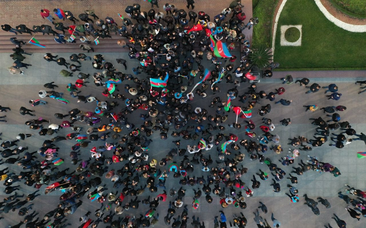 Azerbaycan halkı sevinçten uyuyamadı - Sayfa 5