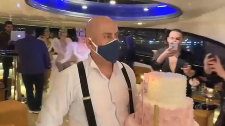 Lüks yatta parti! Böyle görüntülendiler... - Sayfa 5