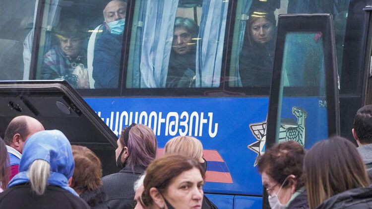 Azerbaycan 27 yıllık işgalin ardından Ağdam'a böyle giriş yaptı! - Sayfa 9