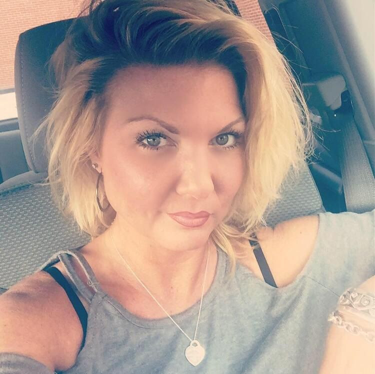 Kamera önünde striptiz yapıyordu... Kocası içki şişesiyle öldürdü! - Sayfa 14