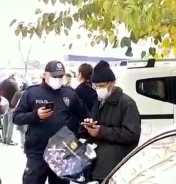 Temaslılar aramızda kol geziyor - Sayfa 6