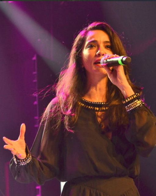 Şarkıcı Öykü Gürman tepki çeken sözlerine açıklık getirdi! - Sayfa 8