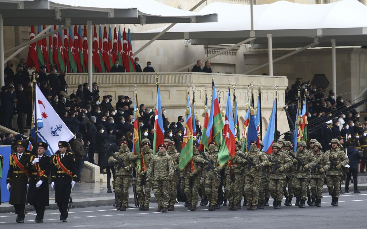 Bakü'deki tarihi kutlamadan kareler - Sayfa 17