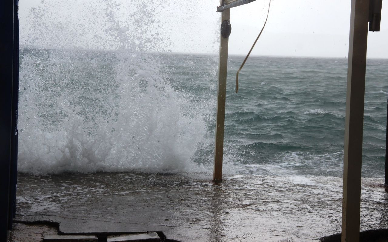 Milyonluk tekne böyle alabora oldu - Sayfa 11