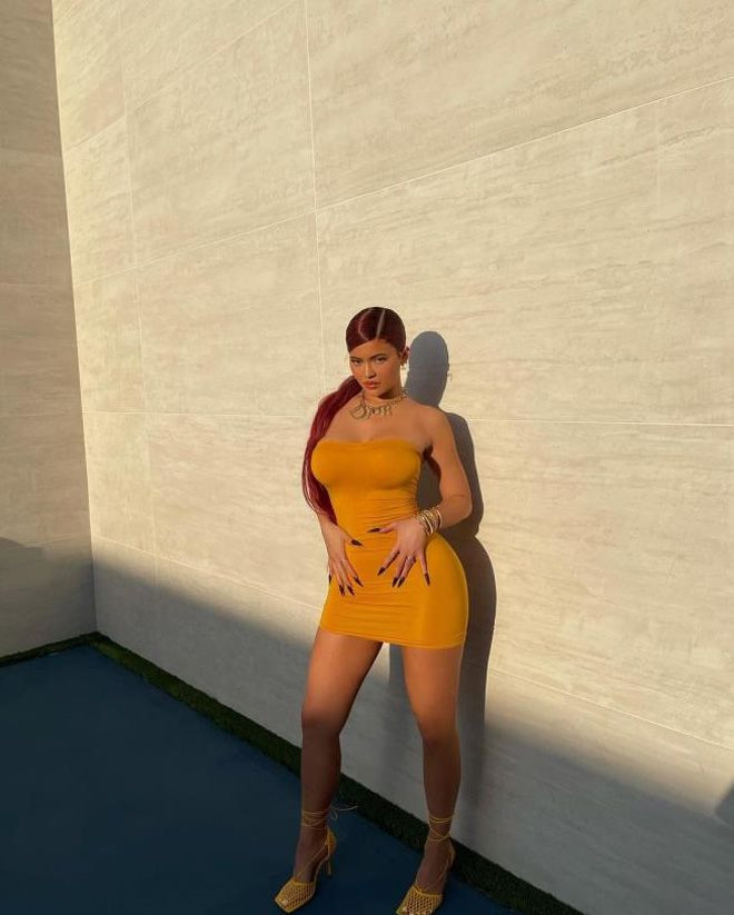 Kylie Jenner, Forbes'ın en çok kazanan ünlüler listesinin yine bir numara... - Sayfa 14