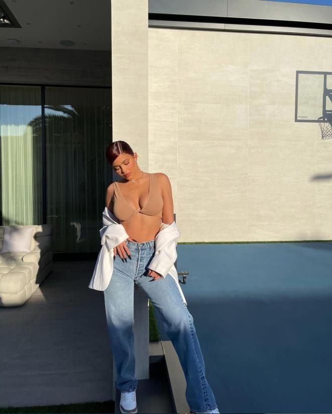 Kylie Jenner, Forbes'ın en çok kazanan ünlüler listesinin yine bir numara... - Sayfa 15