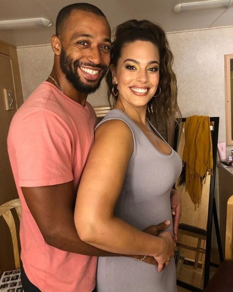 Ashley Graham'dan üstsüz pozlar! - Sayfa 11