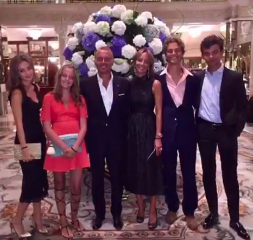 27 yaşındaki sevgilisi için evi terk etmişti - Sayfa 11