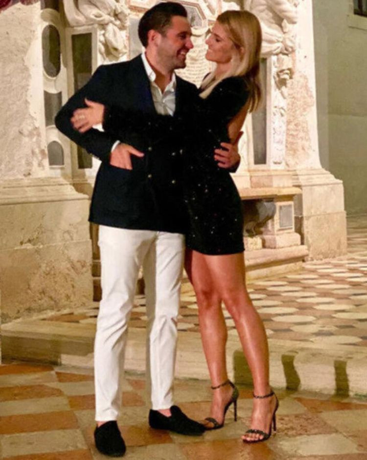 Nazlı Kayı, nişanda çekilen karesini sosyal medya hesabından paylaştı... - Sayfa 6