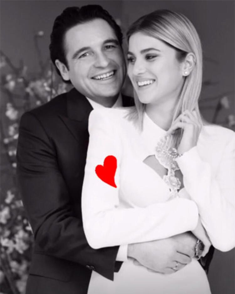 Nazlı Kayı, nişanda çekilen karesini sosyal medya hesabından paylaştı... - Sayfa 8