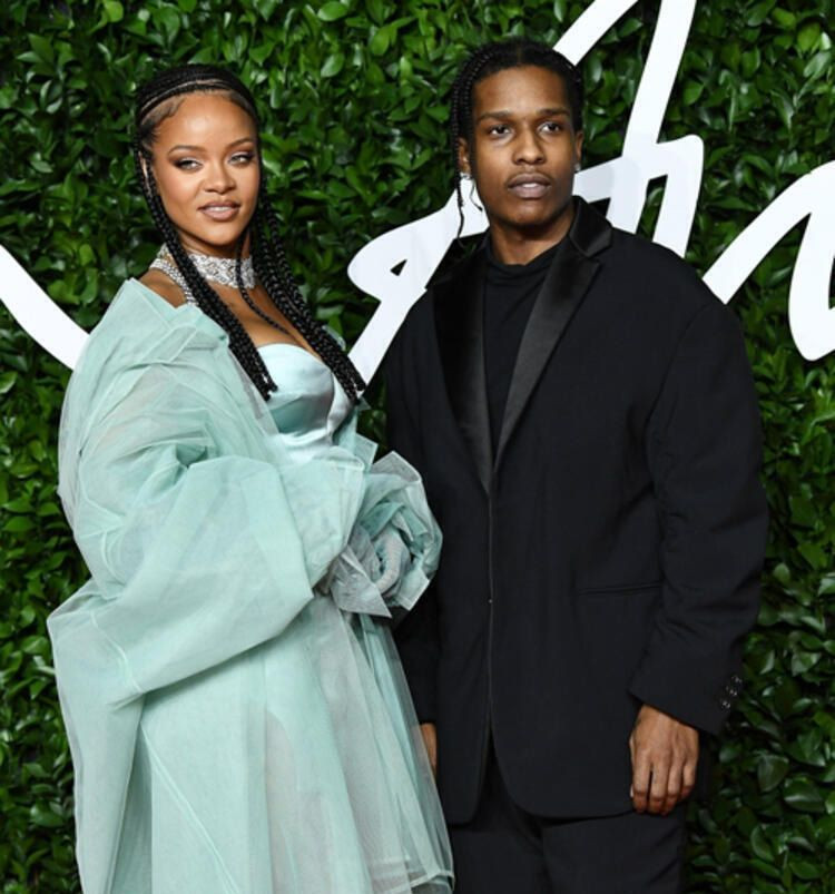 Rihanna sevgilisi ASAP Rocky'i Barbados'a götürdü! - Sayfa 8