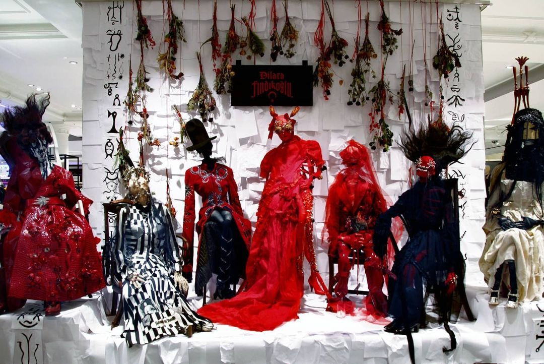 Alenen satanizm propagandası ve çocuk istismarı - Sayfa 11