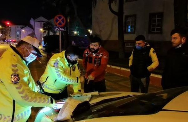 Polis ceza kesti... 'Burada gözünüzün önünde drift atacağım' dedi! - Sayfa 6