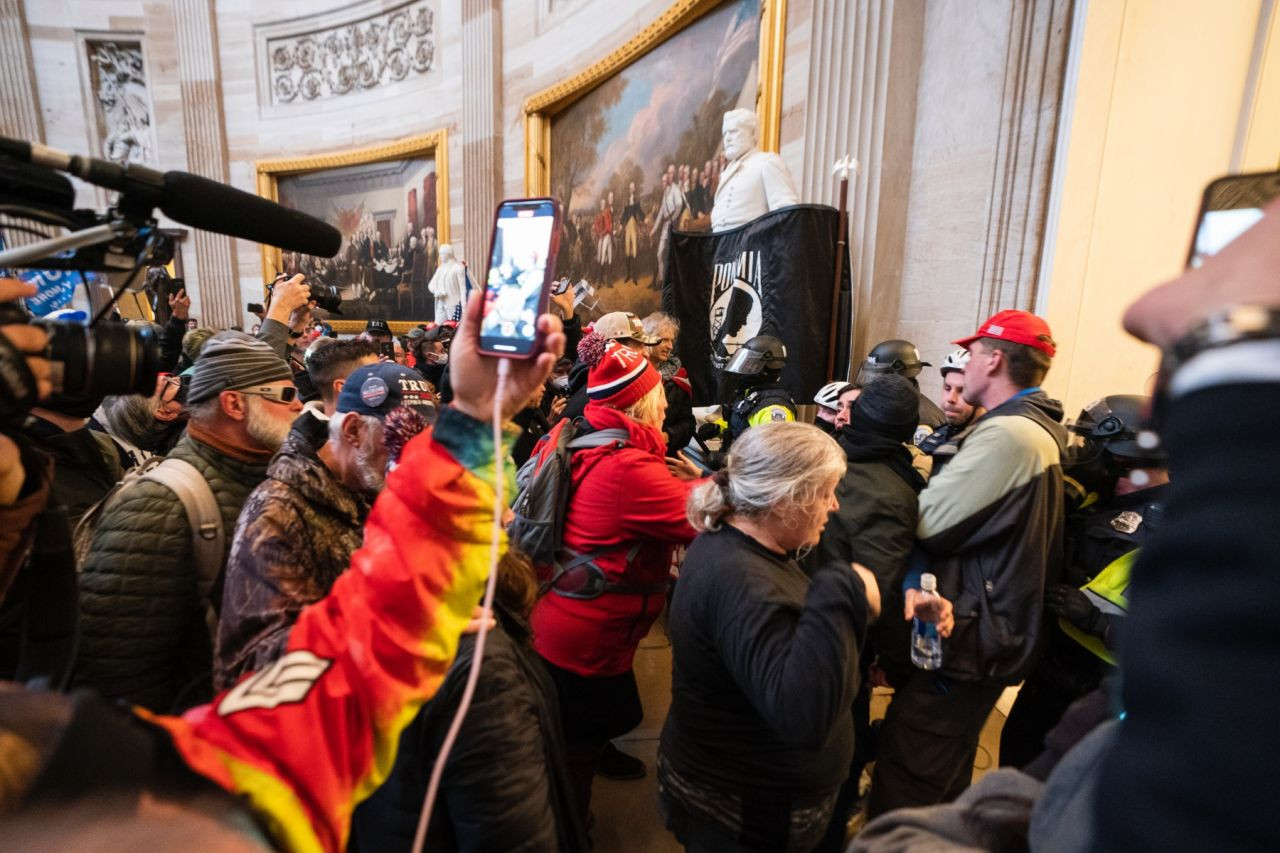 Sivil darbe girişiminden çarpıcı görüntüler - Sayfa 16