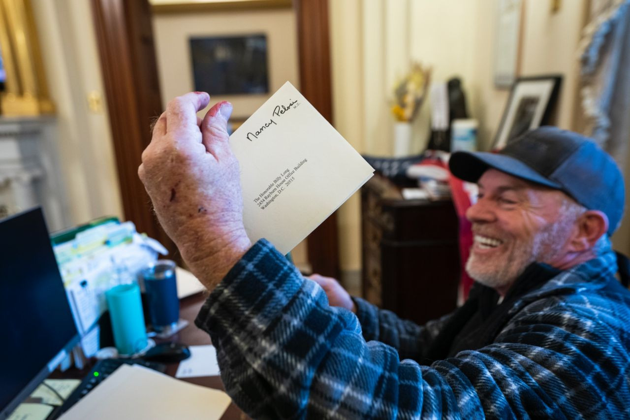 Sivil darbe girişiminden çarpıcı görüntüler - Sayfa 28