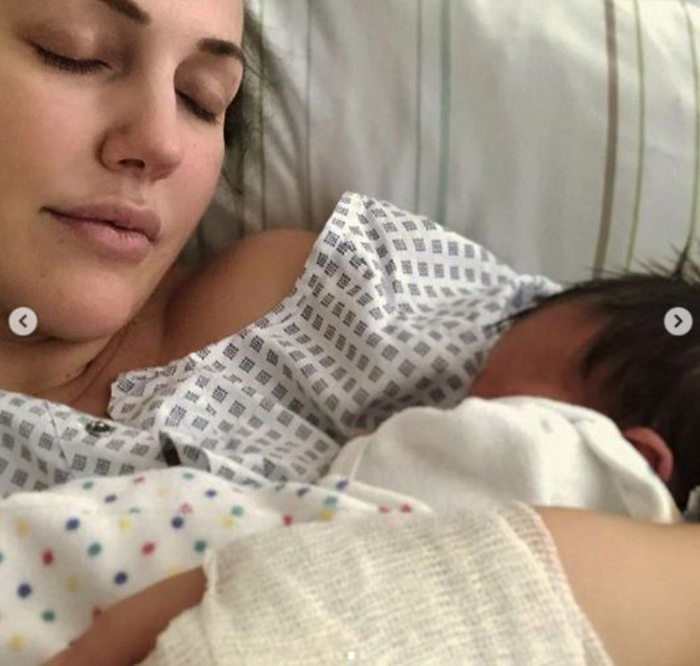 İkinci kez annelik sevinci yaşayan Meryem Uzerli kızının yüzünü ilk kez gösterdi! - Sayfa 5