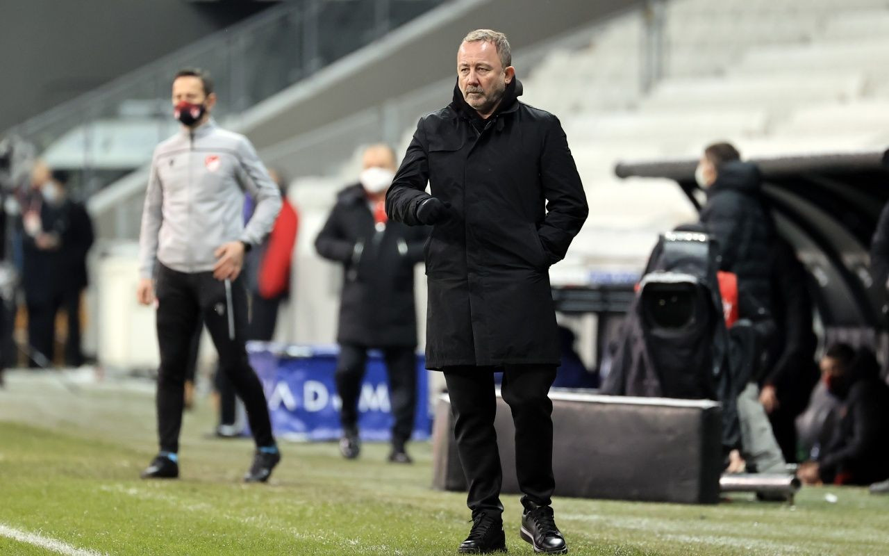 Spor yazarları derbiyi değerlendirdi - Sayfa 18