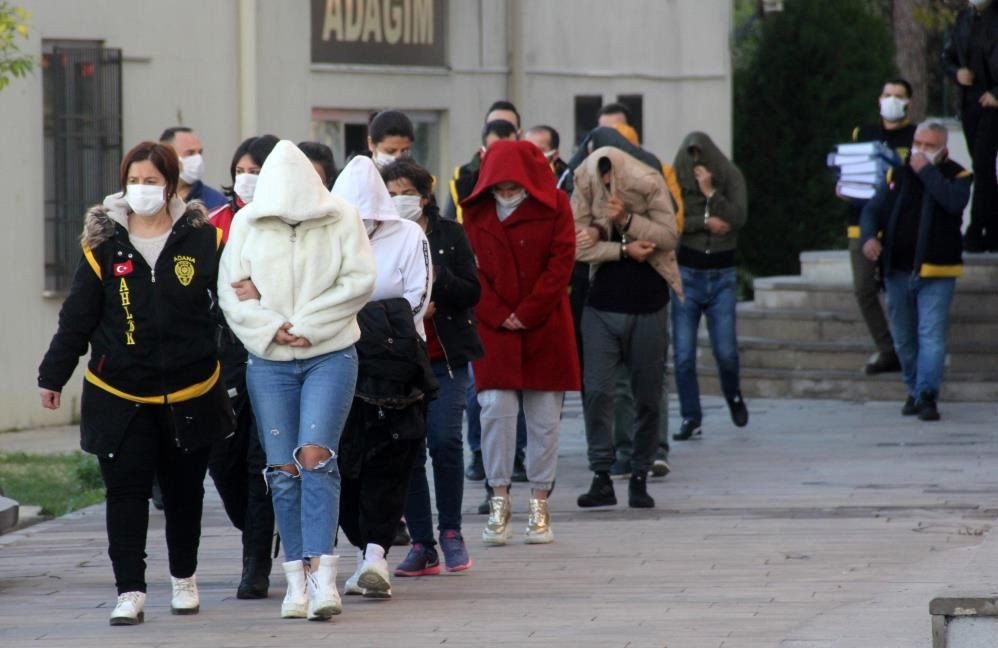Evlenmek istedi başına gelmeyen kalmadı! Polisin kurtardığı 'Kiraz' böyle kandırılmış... - Sayfa 10