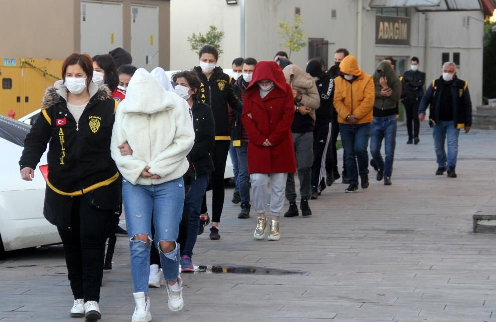 Evlenmek istedi başına gelmeyen kalmadı! Polisin kurtardığı 'Kiraz' böyle kandırılmış... - Sayfa 11