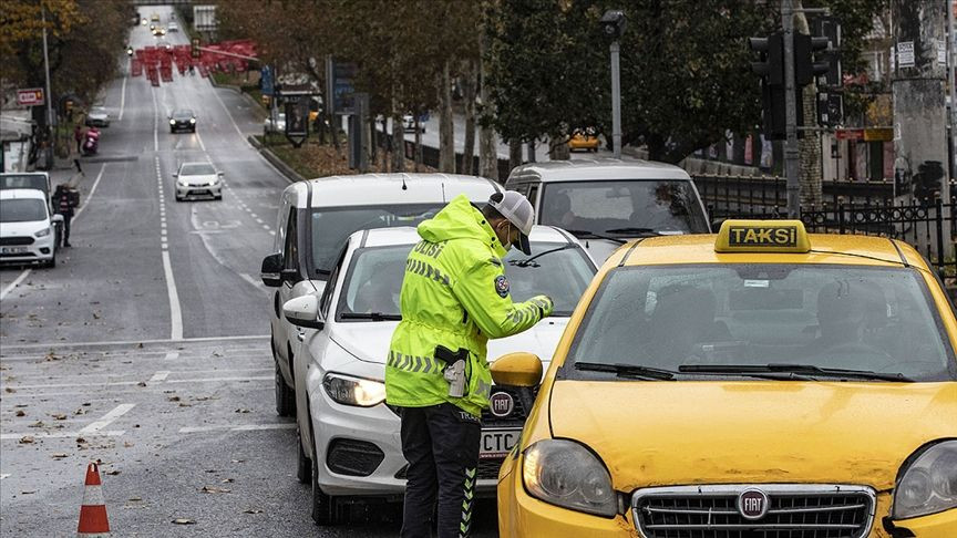 Sokağa çıkma kısıtlaması başladı - Sayfa 5