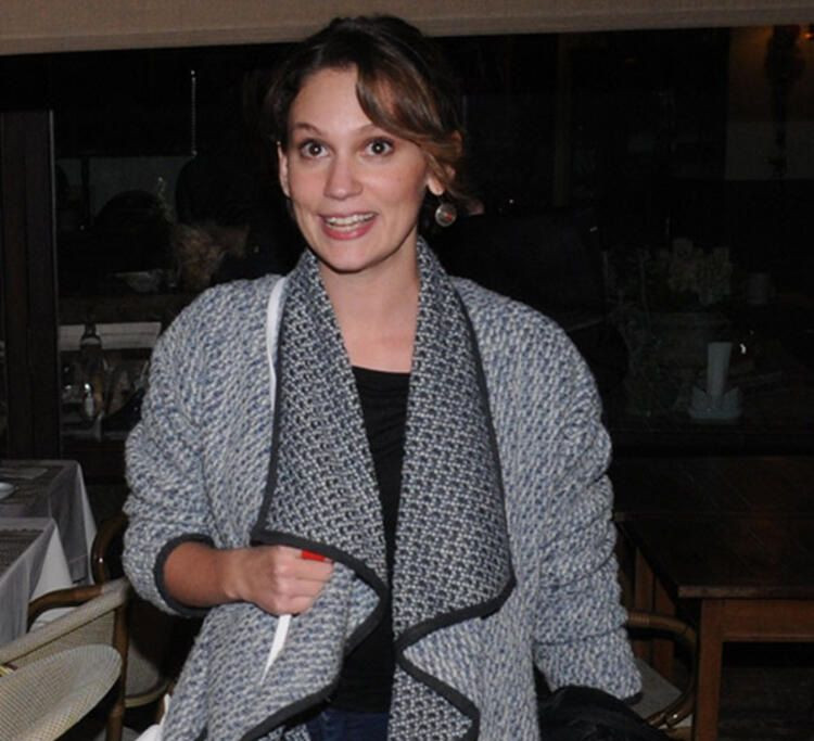 Oyuncu Farah Zeynep Abdullah'a hayranlarından namaz tavsiyesi - Sayfa 8